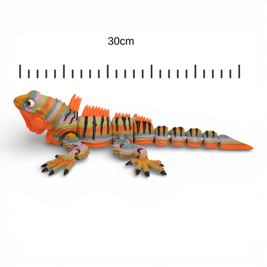 3D yazıcı ile üretilmiş Scorchback İguana oyuncak figür detayı ve gerçekçi dokusu.