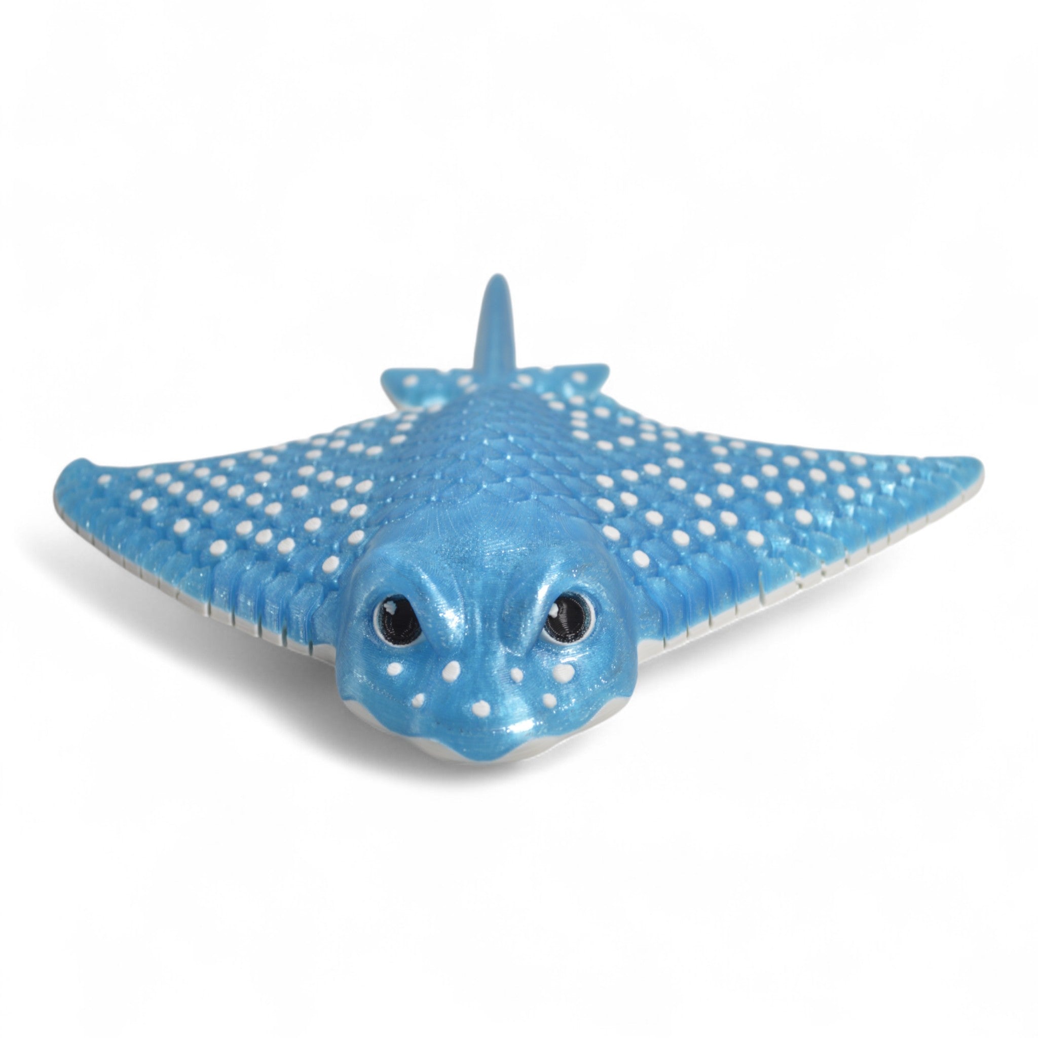 Buz mavi Eagle Ray vatoz oyuncak önden görünüm – eğlenceli koleksiyon figürü