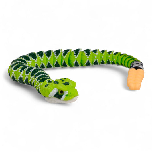 Çıngıraklı yılan figürü, çocuklar için hareketli ve eklemli 3D baskı oyuncak.