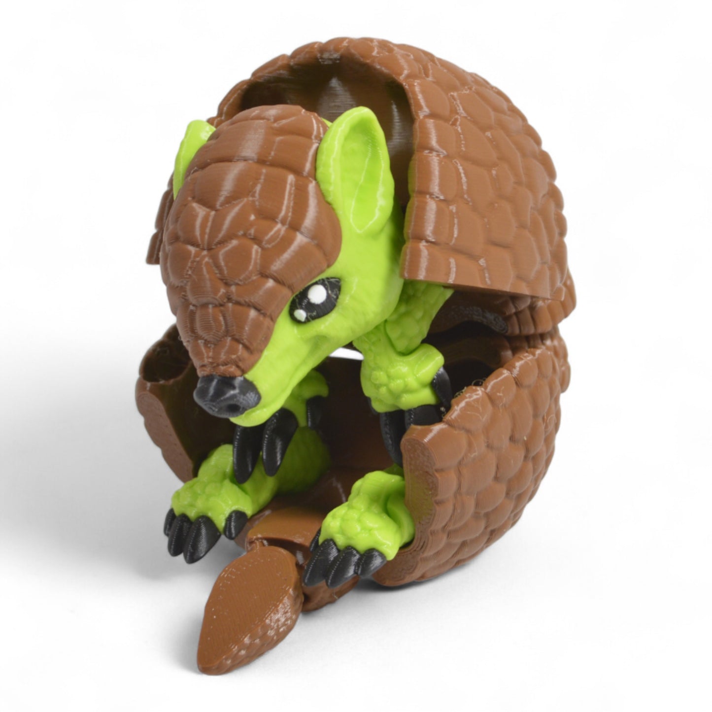 Hareketli hayvan oyuncakları koleksiyonu için özel tasarım Bronty Armadillo figürü.